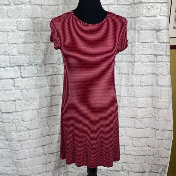 Aeropostale short sleeve fitted striped dress red and navy sz small women - Picture 1 of 9